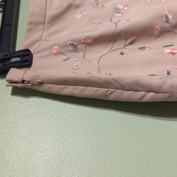 Petite Sophisticate Silk Embroidered Floral Fitted Dress Pants - Picture 6 of 9